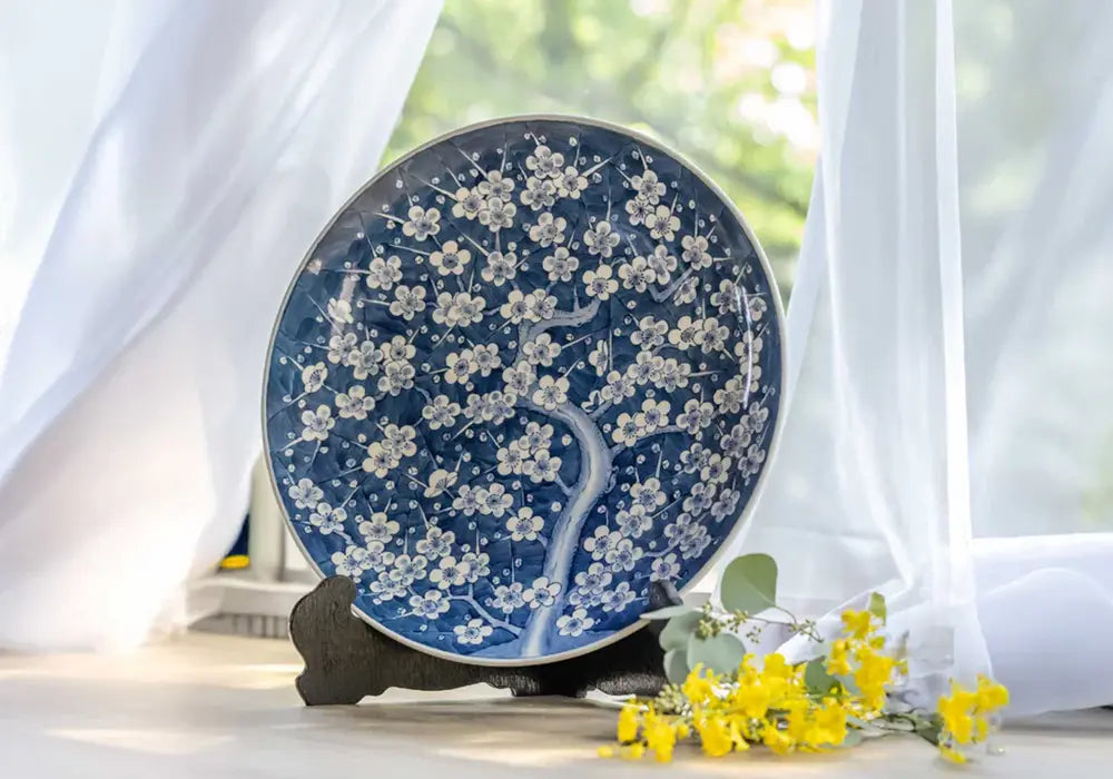 The Asset Value of Arita-yaki, Japanese Porcelain