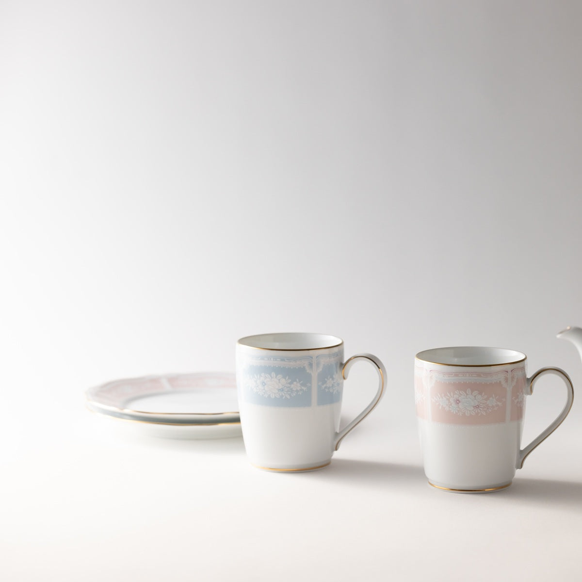 Lacewood Gold Pair of Cups Noritake