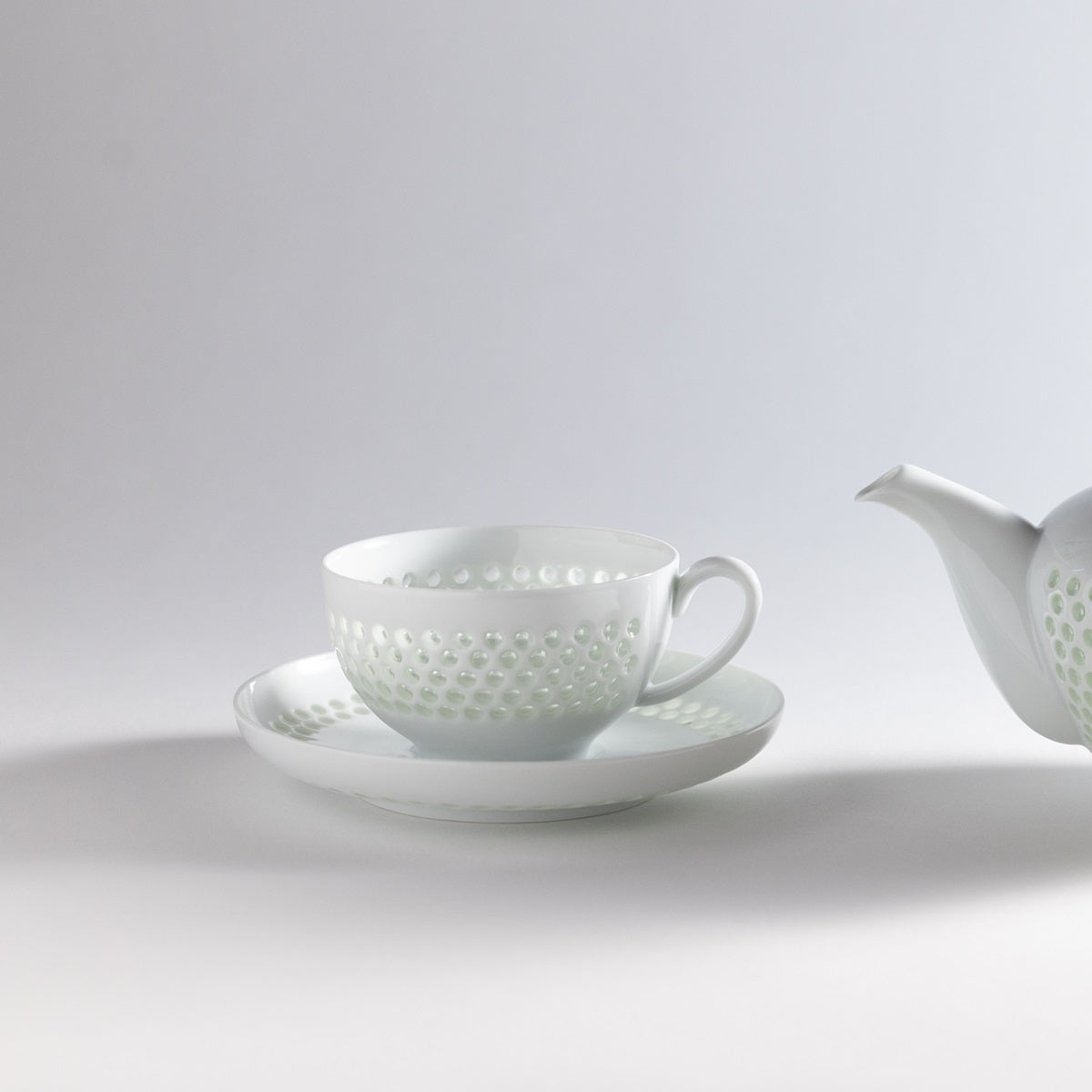 Crystal Premium  Tea Cups & Saucers