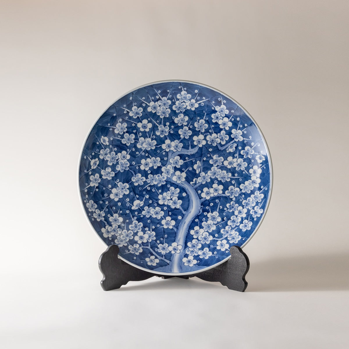 Large dish “Oume” Arita porcelain