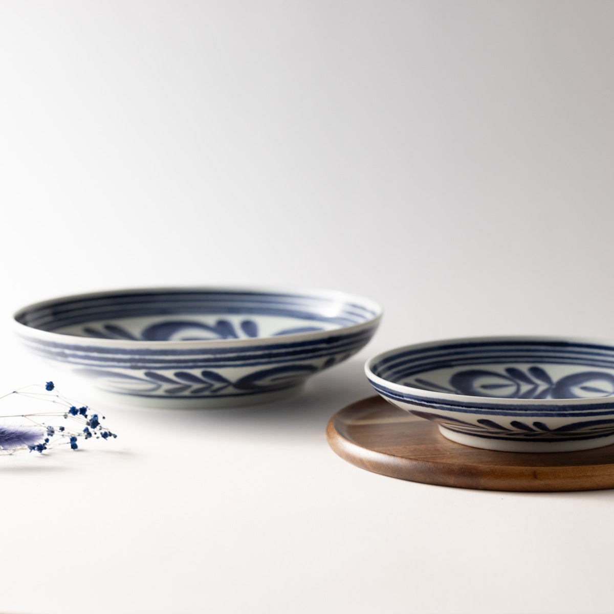 Modern Blue Plate Set